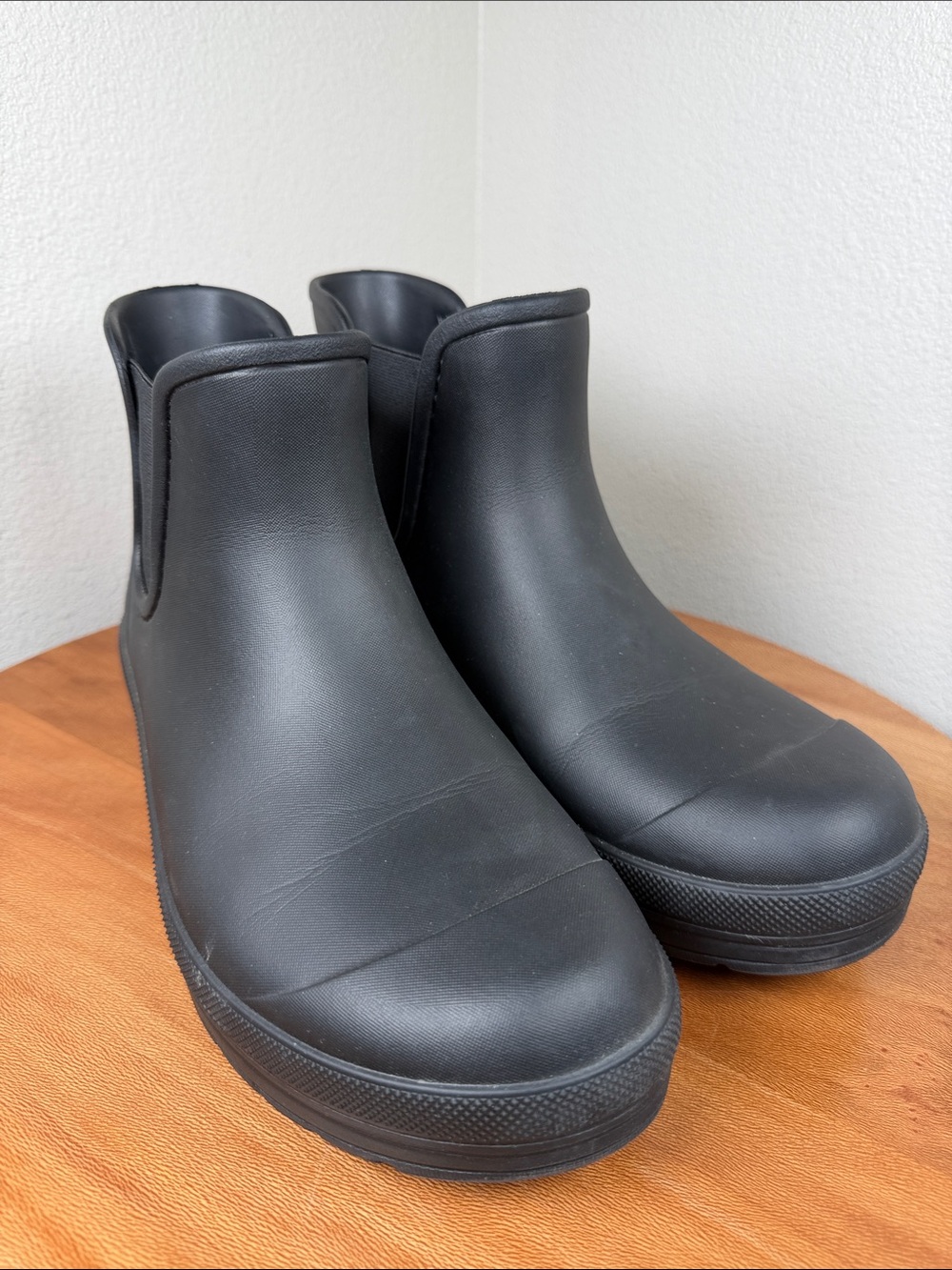 Dansko Black Karmel Chelsea Ankle Rain Boots Waterproof Rubber Size 38/7.5-8 - Picture 3 of 14